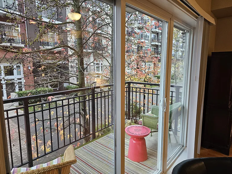 1015 Railroad Ave #219 — Photo 11