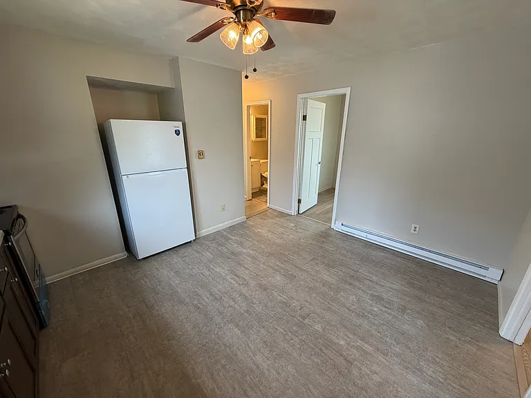 2111 Lincoln Ave — Photo 20