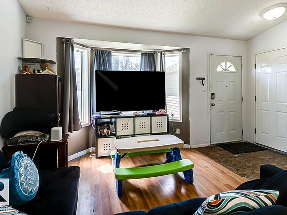 2nd image of 1920 152nd Ave NW