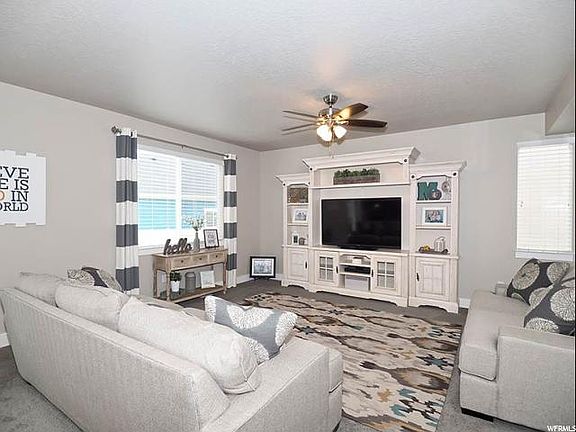 3rd image of 5382 W Moorfield Dr