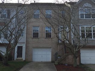 15558 Winding Creek Dr, Dumfries, VA 22025
