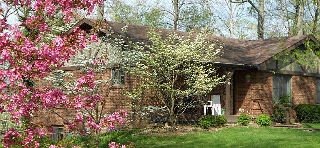 2nd image of 2253 Shawnee Dr APT 2
