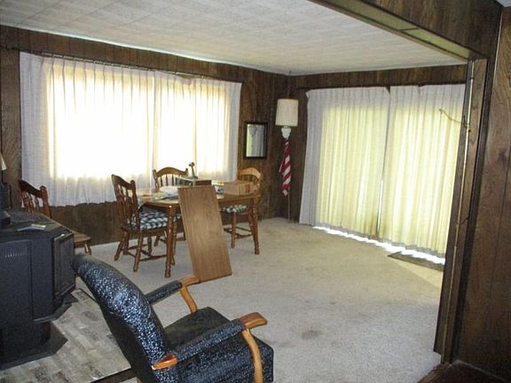 5th image of 2835 E Marlette Rd
