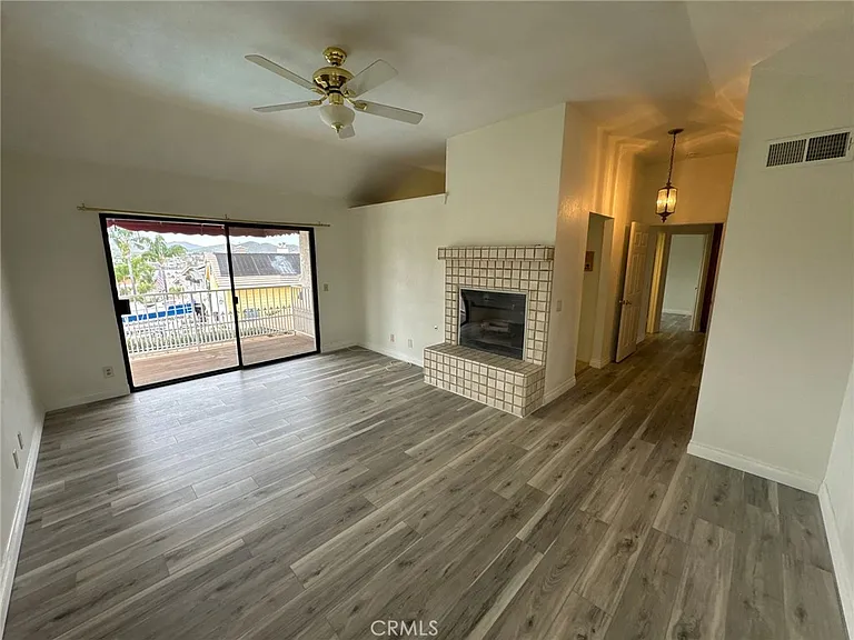 30431 Sparkle Dr — Photo 22