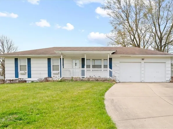 1716 Lexington Rd, Pleasant Hill, MO 64080