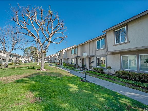 3rd image of 521 W Alton Ave #28