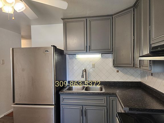 4th image of 6217 N Upland Ter