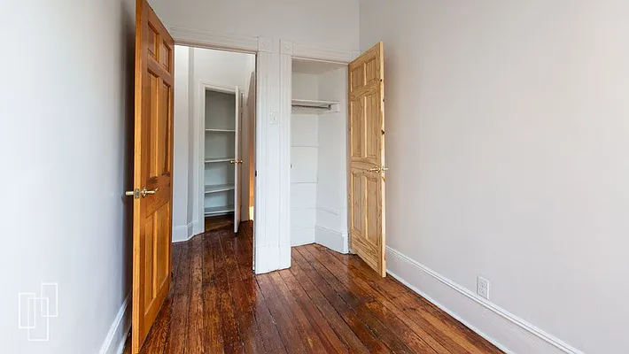 Rented by Garfield Realty  | media 27