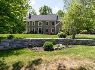 60 Tall Timbers Dr, Glastonbury, CT 06033