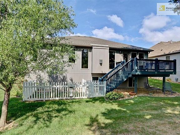 2nd image of 1705 NW Hedgewood Dr