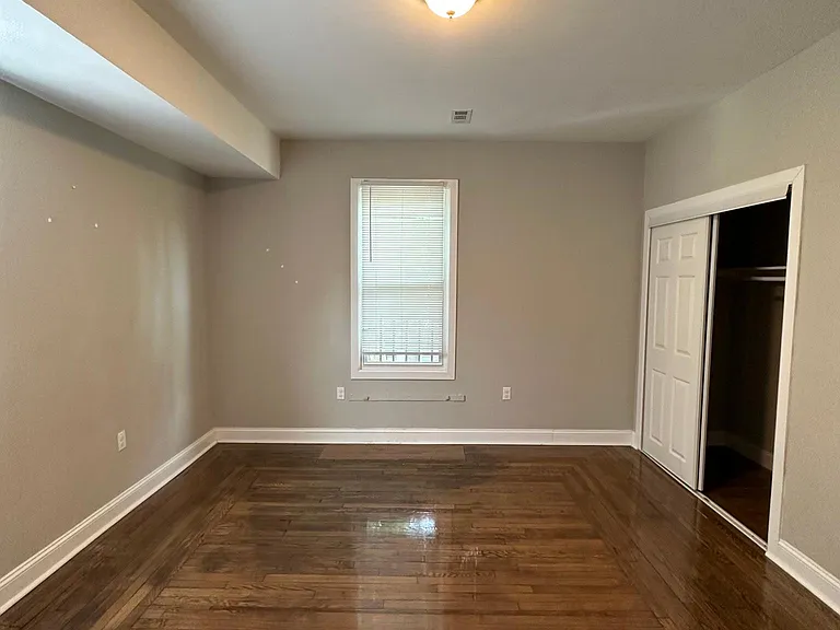 151 Howard Ave #2L — Photo 5