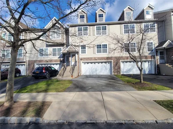 28 Peter Turner Road, Monroe, NY 10950