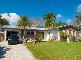 9751 SW 190th St, Cutler Bay, FL 33157