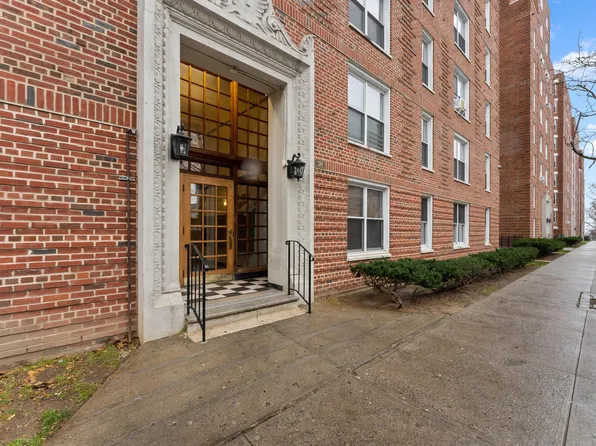 191 73rd Street 239 image 1 of 4