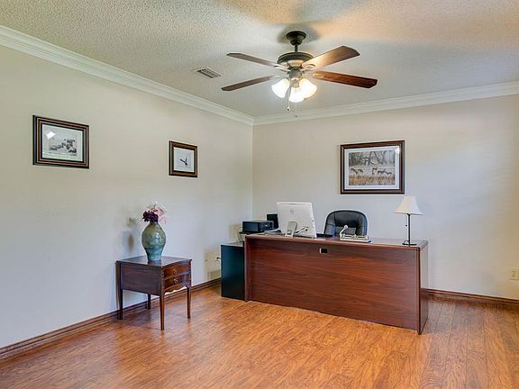 3rd image of 1425 Mimosa Ct
