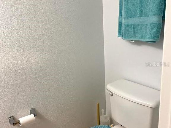 5th image of 1812 Emily Dr