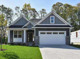 17425 47th Ave N, Plymouth, MN 55446