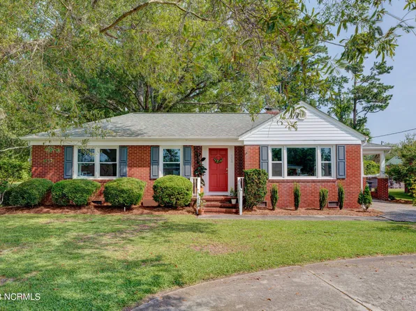 508 E Fremont Street, Burgaw, NC 28425