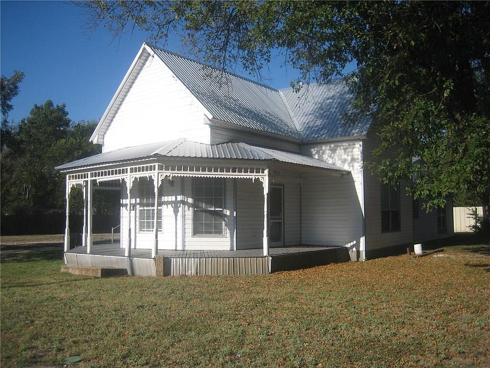 1st image of 817 Kaufman St