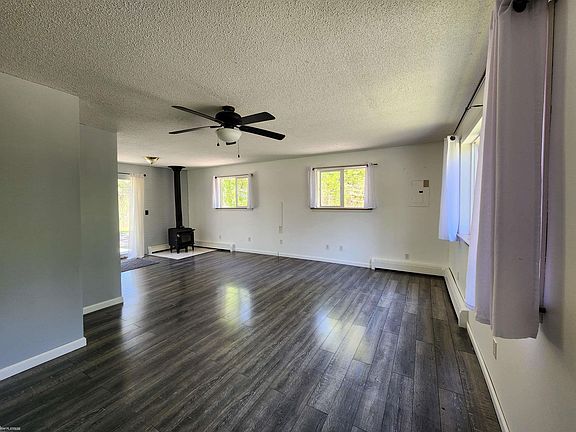 5th image of 5045 Parker Rd