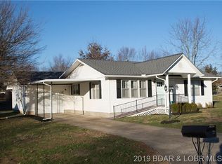 309 W Clark St, Versailles, MO 65084