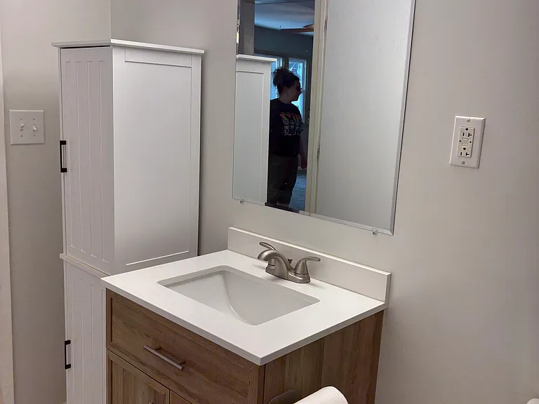 4207 Grover St — Photo 12