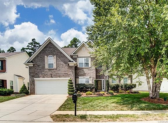 2nd image of 204 Mary Caroline Springs Dr