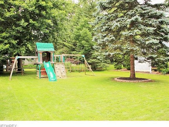 2nd image of 560 McEntee Dr
