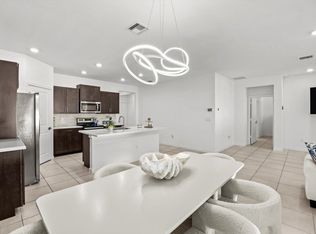 1723 NE White Pine Ter, Ocean Breeze, FL 34957