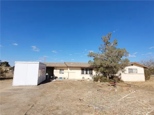 22422 Pahute Rd, Apple Valley, CA 92308