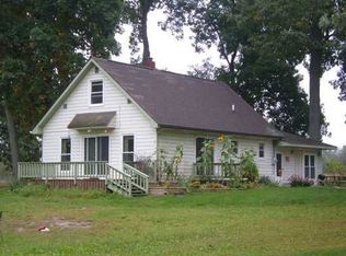 17301 Doyle Rd, Stockbridge, MI 49285