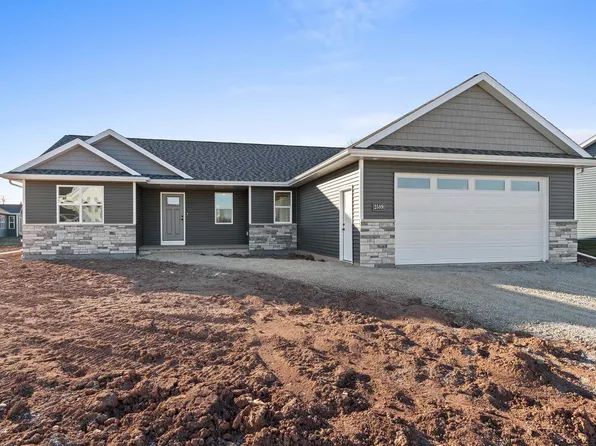 2589 N Stellita Cir, De Pere, WI 54115