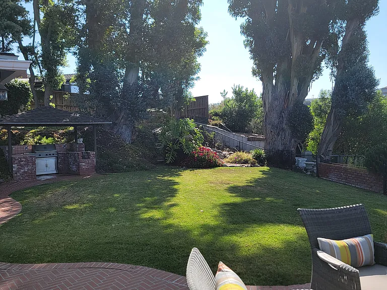 6131 Terryhill Dr — Photo 39