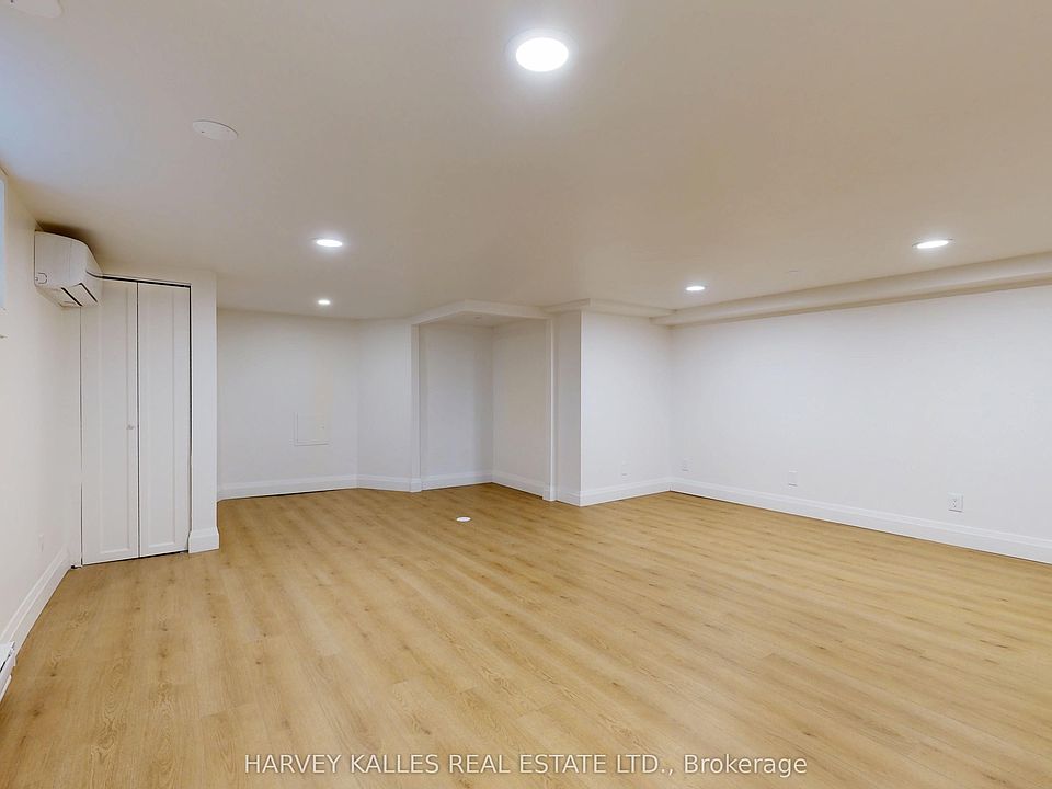 1st image of 1216 Avenue Rd #3