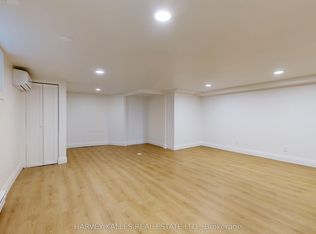 1216 Avenue Rd #3, Toronto, ON M5N2G4