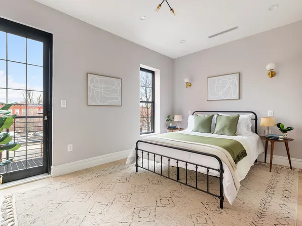 852 Hancock Street 2 image 3 of 8