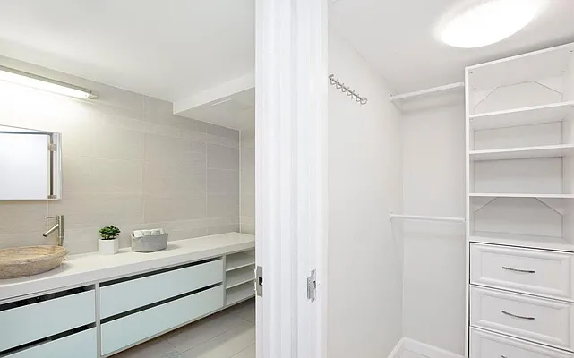 Rented by Owner | media 8