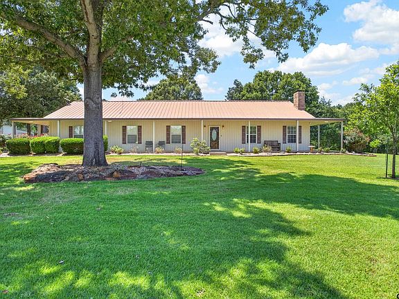 5th image of 639 County Road 2280