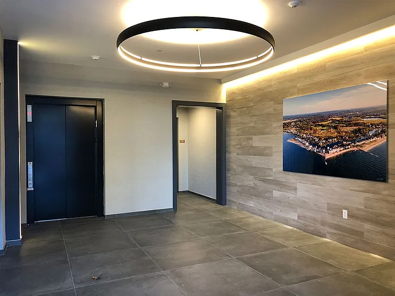 Post Road Lofts — Photo 8