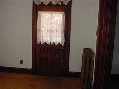 4th image of 126 Washington Ave