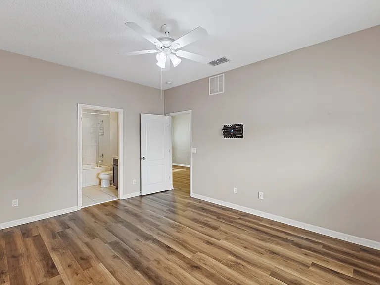 506 Rainbow Springs Loop — Photo 11