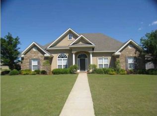 9560 Twickenham Ct, Pike Road, AL 36064