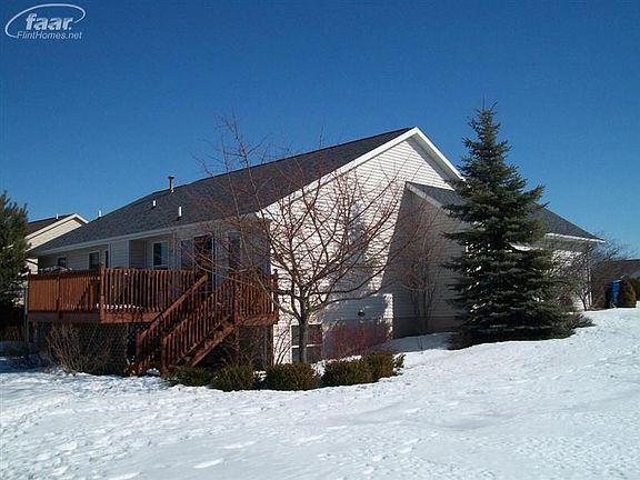 3rd image of 4176 Red Oak Ln