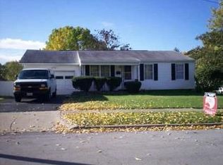 3815 Devton Dr, Columbus, OH 43228
