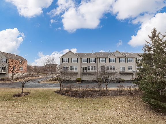 2nd image of 720 Thornbury Rd