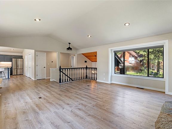 5th image of 655 Saddlehorn Dr
