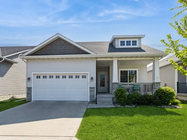 5617 Woodreed Ln, Johnston, IA 50131