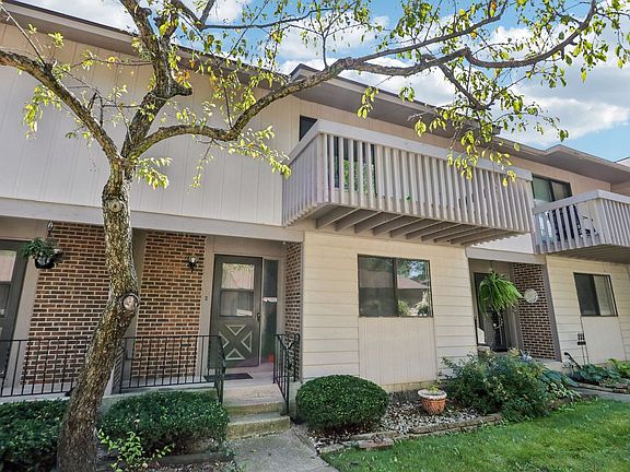 2nd image of 125 Windsor Dr