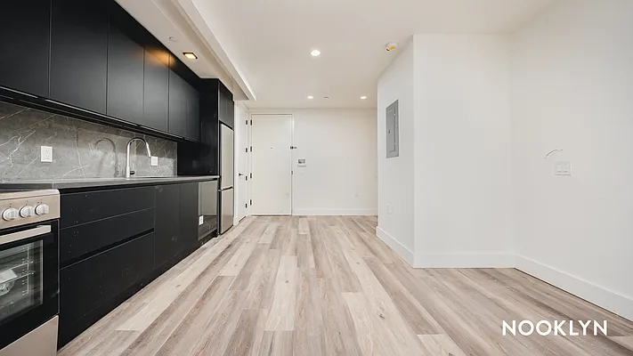 Rented by Nooklyn NYC LLC | media 12