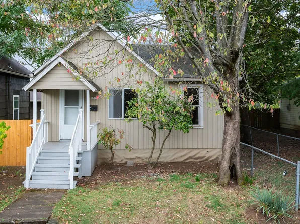 6824 SE Long St, Portland, OR 97206